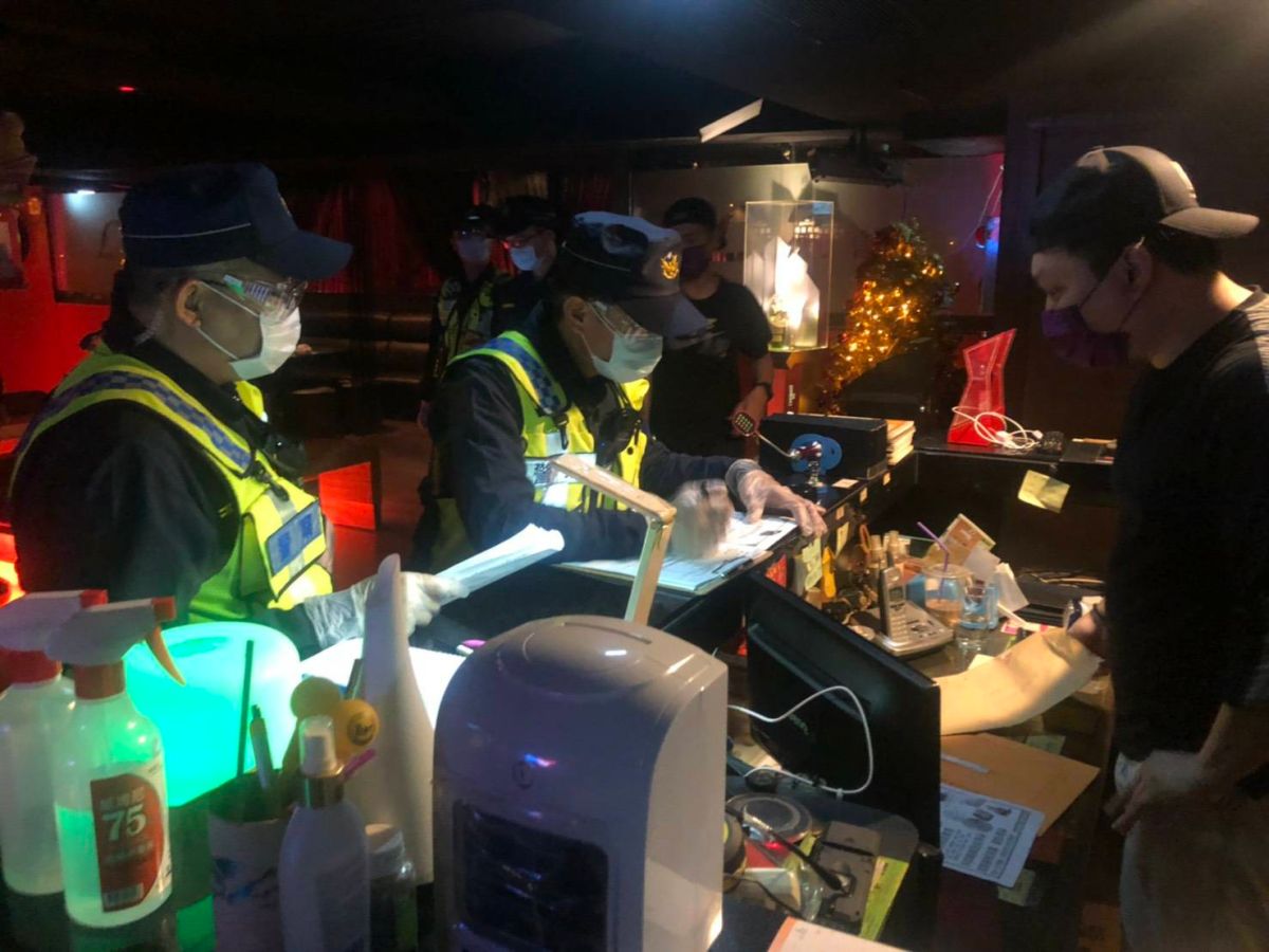 ▲嚴防居家檢疫（隔離）對象趴趴走，彰化縣警察局配合衛生局實施聯合稽查。（圖／記者陳雅芳翻攝，2020.03.23）