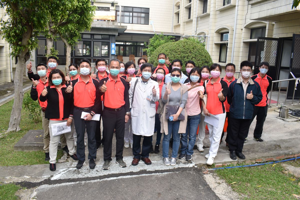 ▲防範肺炎疫情升高，中彰榮家超前部署，辦理109年防範院內或群聚疫情因應處置作為實地演練，阻絕新冠肺炎的威脅維護家區每位住民的健康。（圖／記者陳雅芳攝，2020.03.25）
