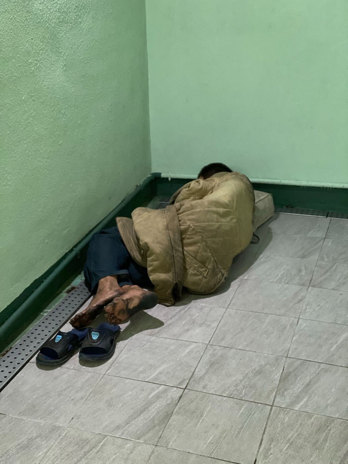 ▲男百字狂嗆街頭遊民！言論曝光引民怨，心善者卻逆風力挺。（示意圖／記者陳聖璋攝，2020.03.25）