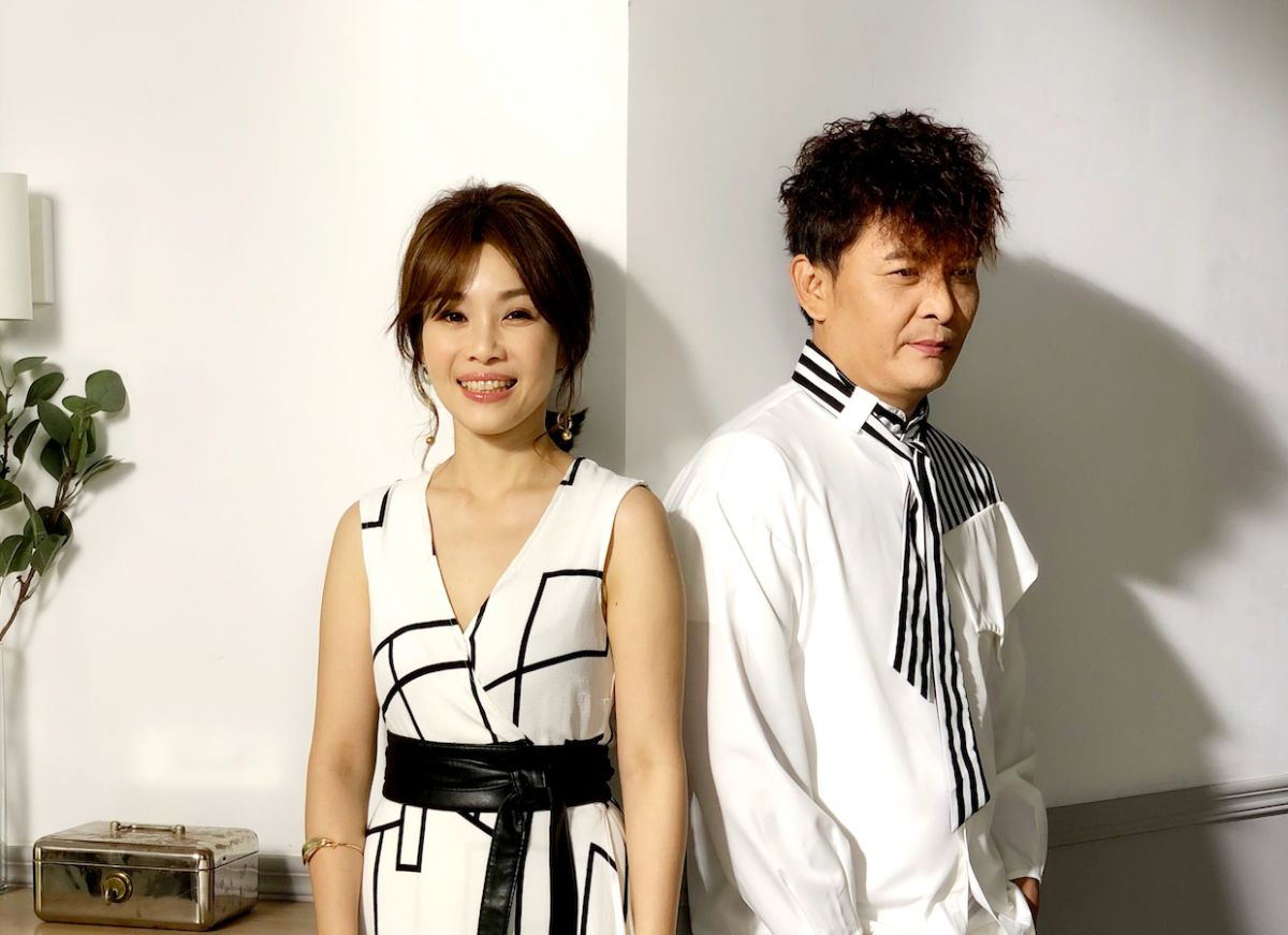 ▲董育君（左）與莊振凱合作新歌。（圖／豪記唱片提供）