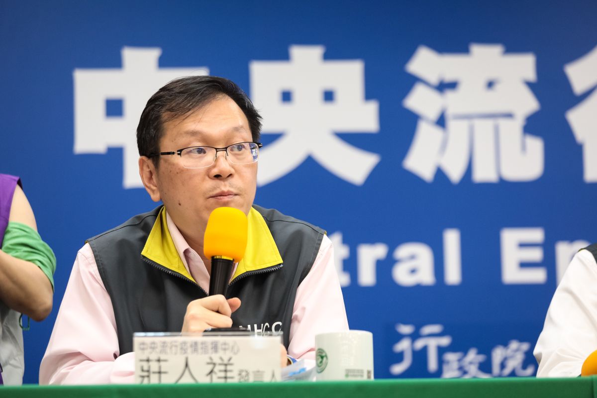 ▲針對疫苗國家隊進度，指揮中心發言人莊人祥表示，目前臨床試驗剛開始，仍須專家做評估。（圖／指揮中心提供）