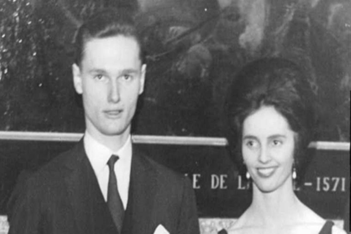 ▲有「紅公主」之稱的瑪麗亞·泰瑞莎(右)，近日因新冠肺炎病逝。（圖／翻攝自 S.A.R. Don Sixto Enrique de Borbón 臉書）