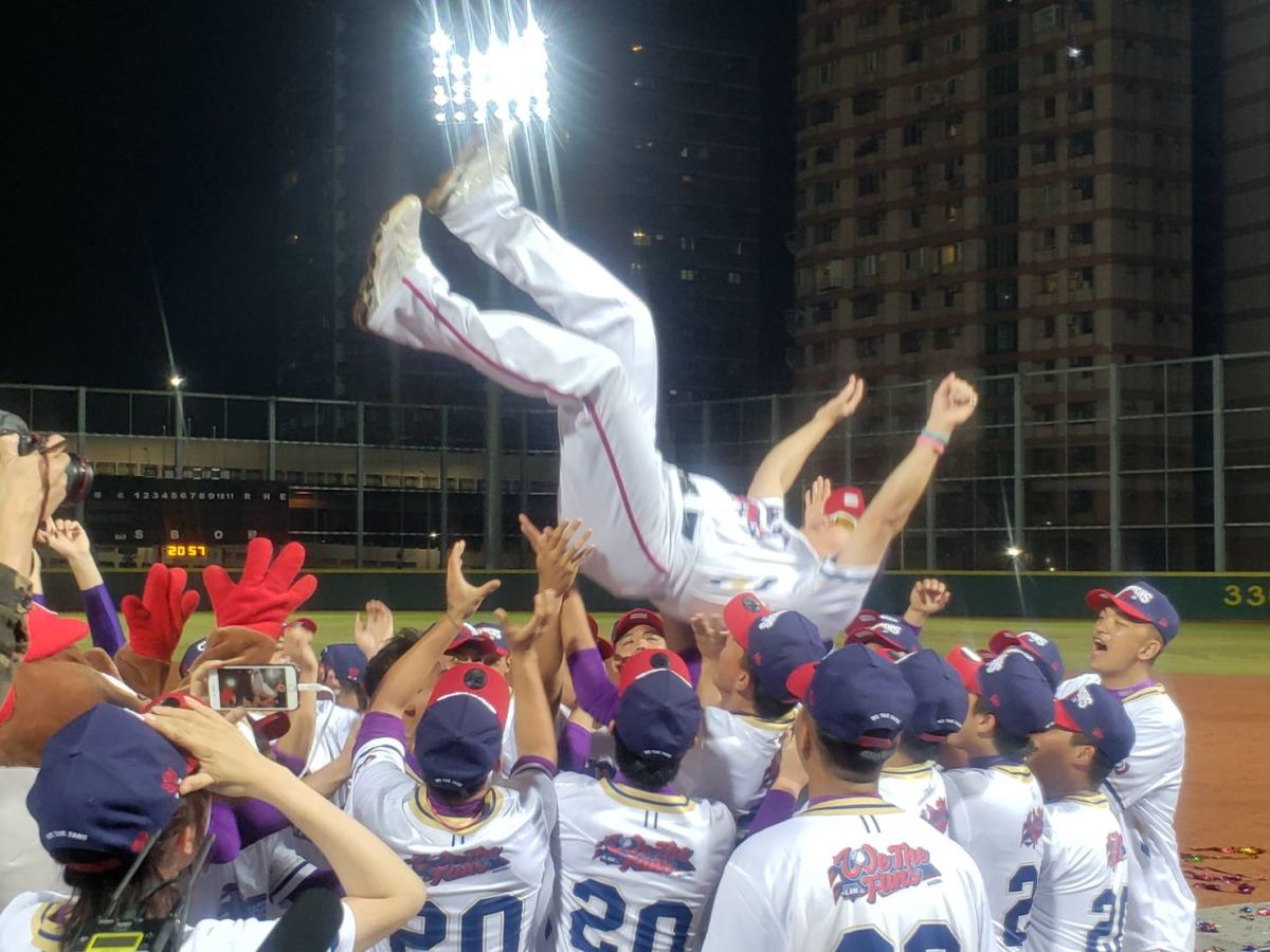 開南大學獲得大專聯賽冠軍。（圖／黃建霖攝）