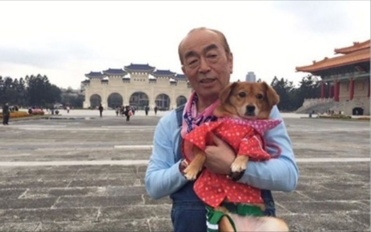 ▲志村健與自由廣場合照。（圖／志村健IG） 