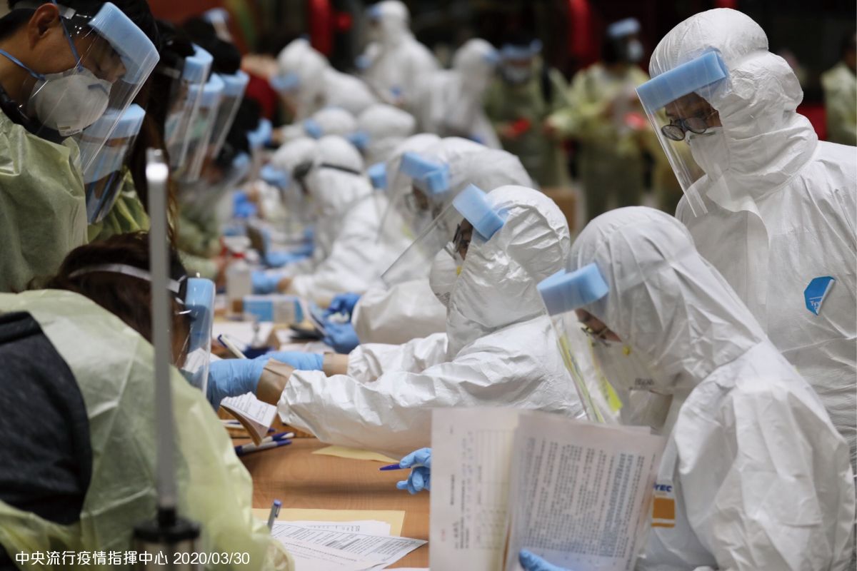 ▲新冠肺炎疫情持續延燒，中央流行疫情指揮中心指揮官陳時再召開記者會說明最新疫情。（圖／NOWnews資料照）