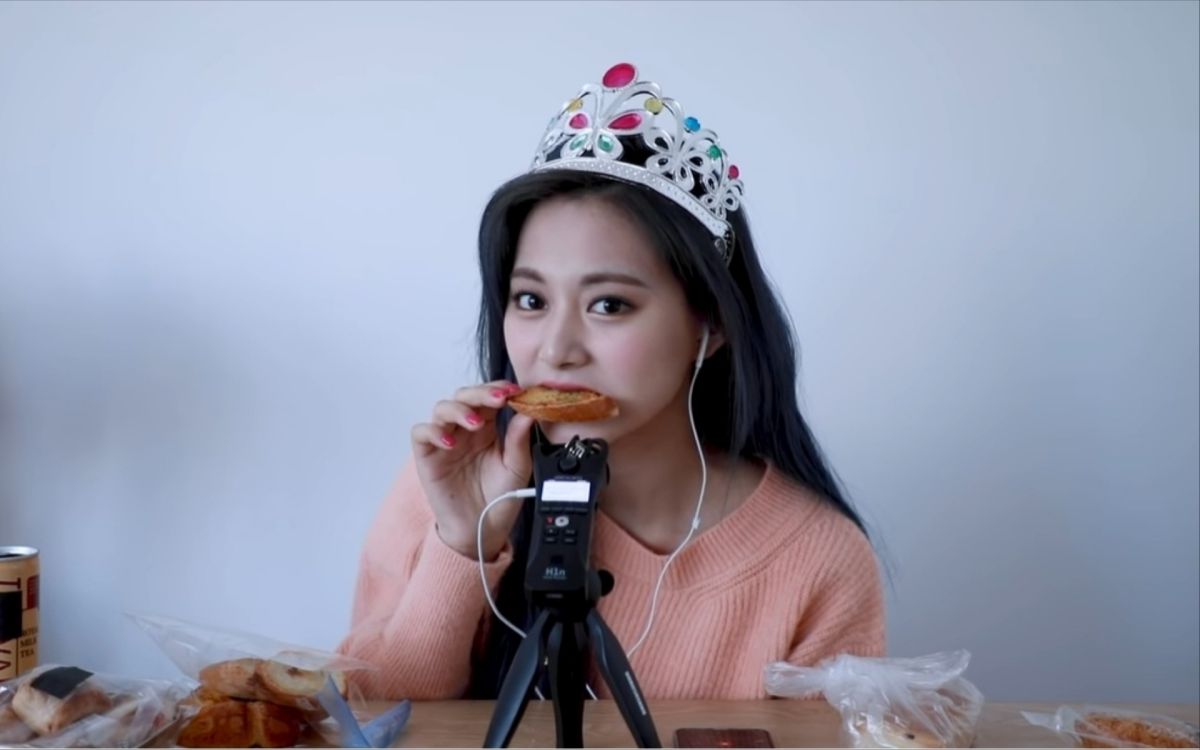 ▲子瑜吃播影片曝光。（圖／翻攝TWICE YouTube） 