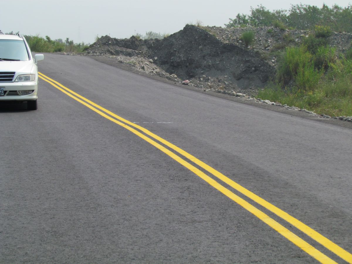 ▲水利署第四河川局斥資闢設濁水溪砂石便道正式通車，對於困擾民眾多時的砂石車噪音、空污等問題，可望徹底獲得改善。（圖／記者陳雅芳攝，2020.03.31）
