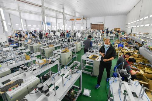 美國臨時關稅15%產業衝擊　經濟部：工具機、機械稅率高於日韓
