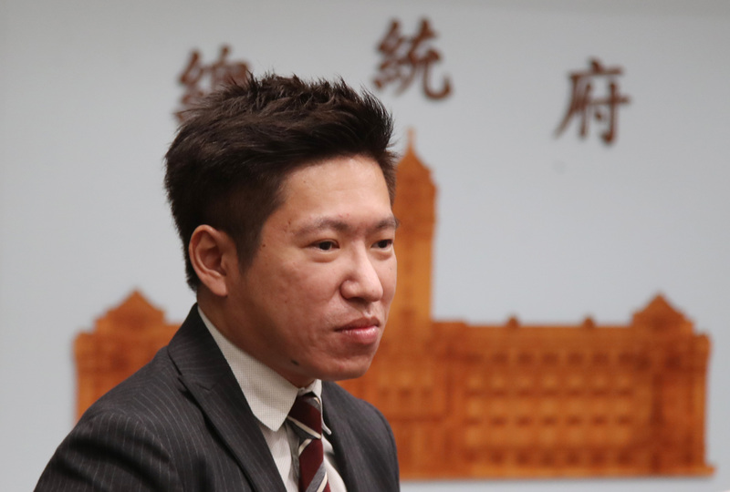 ▲開放日本福島5縣食品？總統府發言人張惇涵稱蔡總統於公開場合或非公開會面的態度都一致，沒有所謂的私下承諾。中央社記者張新偉攝