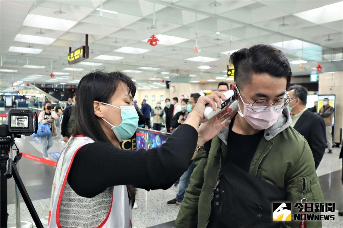 ▲近期除了零星的境外移入個案，敦睦艦隊群聚事件與本土感染目前看似都已經告一段落，指揮中心將如何逐步放寬後續的生活限制。（示意圖／NOWnews資料照）