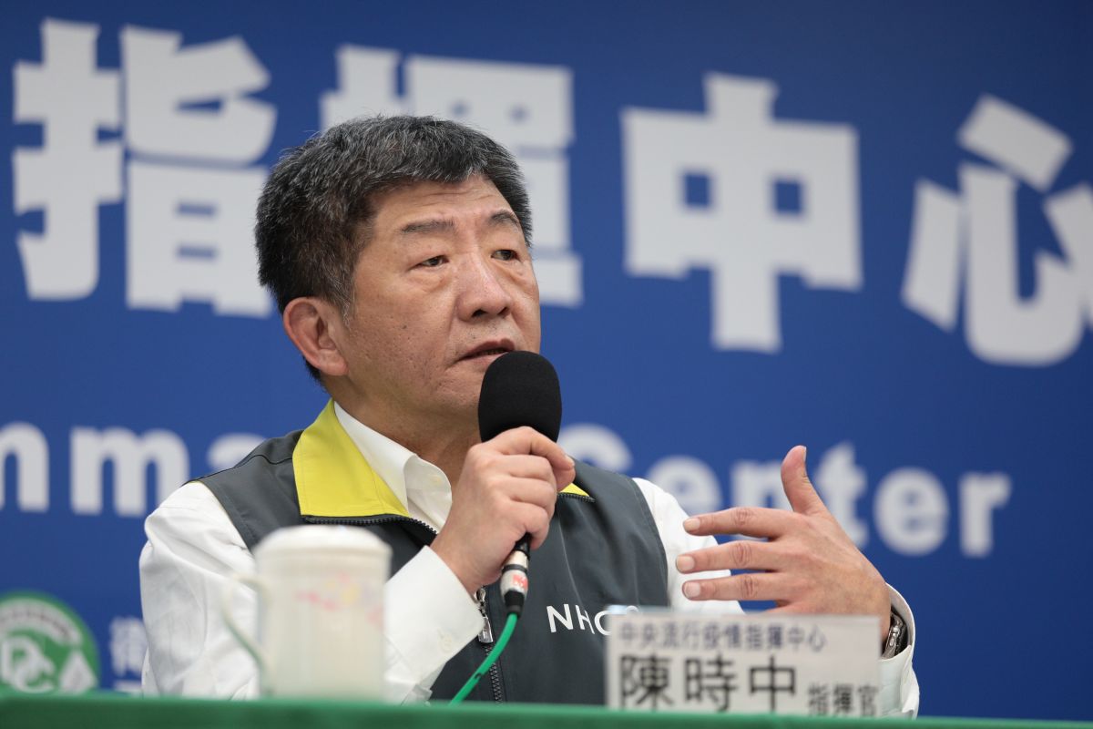 ▲中央流行疫情指揮中心指揮官陳時中表示，已發文給醫療院所及機構，即日起禁止探病。（圖／疾管署提供）