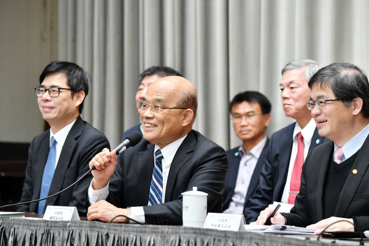 行政院長蘇貞昌親自主持4月2日臨時院會後記者會。( 圖 / 行政院提供 )