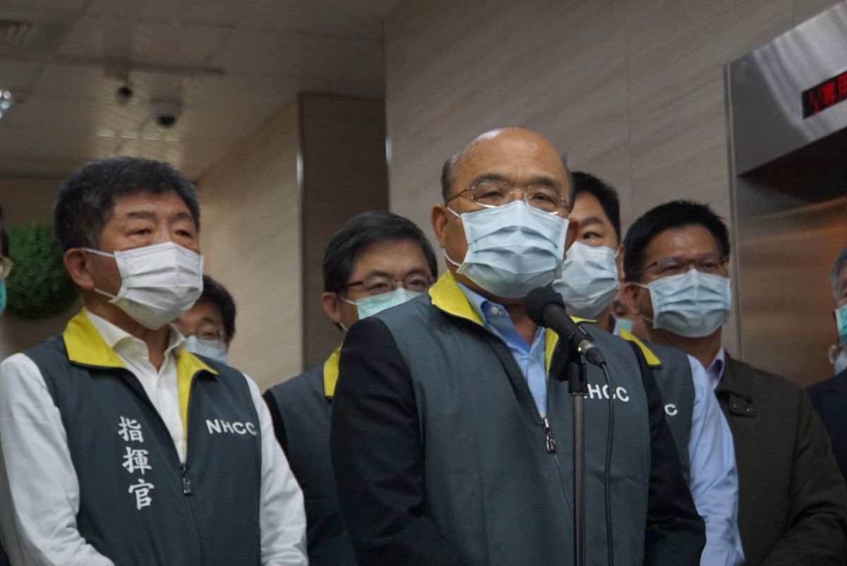 ▲行政院長蘇貞昌5日視察中央流行疫情指揮中心。（圖／記者呂炯昌攝, 2020.4.5）