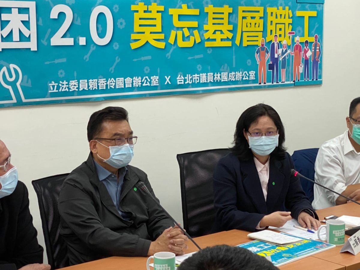 ▲民眾黨黨團總召賴香伶5日召開記者會呼籲行政院降低勞工紓困的申請門檻，才能有效讓勞工撐過這波疫情所造成的衝擊。（圖／記者劉育辰攝）