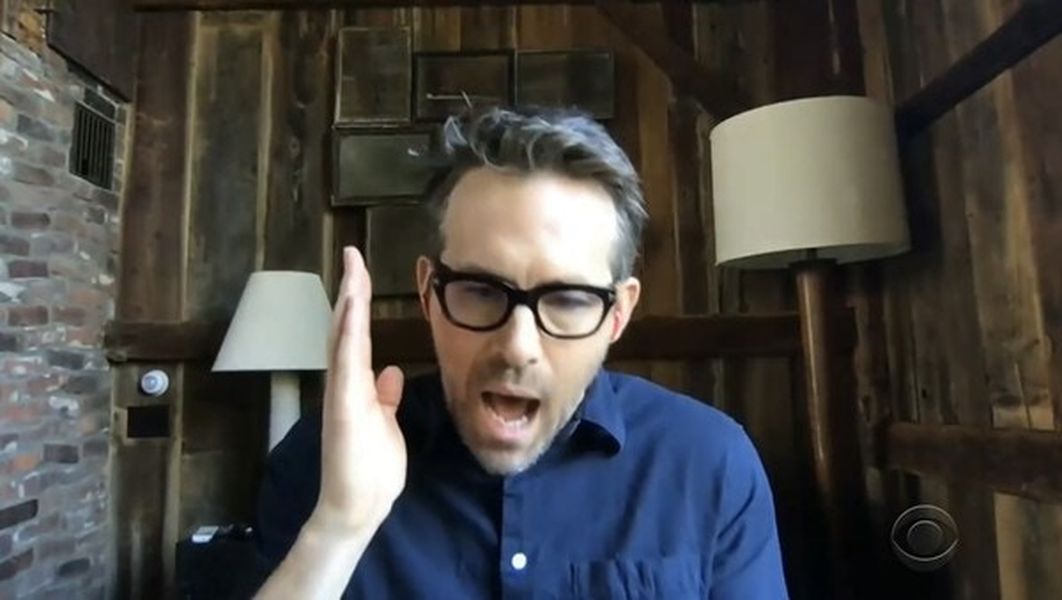 ▲萊恩萊諾斯生氣年輕人對新冠肺炎太輕率。（圖／翻攝《The Late Show with Stephen Colbert》）