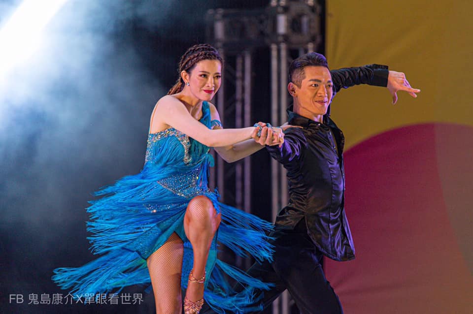 ▲劉真（左）曾透露最喜歡跳舞時的自己。（圖／翻攝臉書）