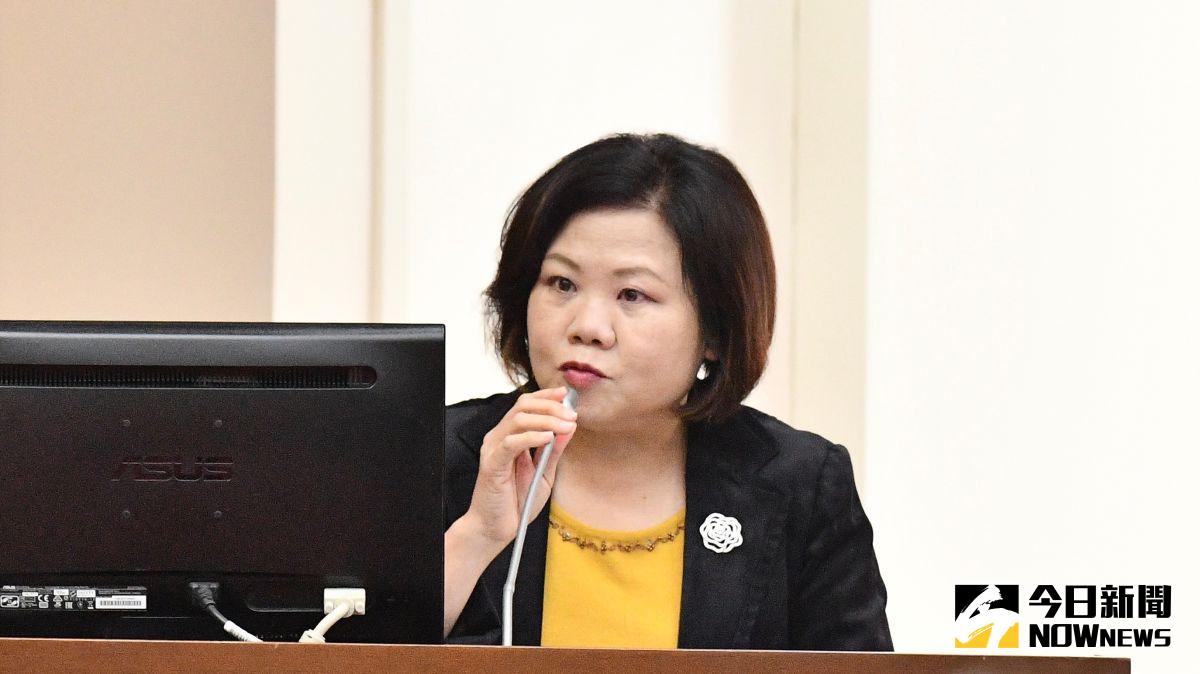 ▲ ▲針對勞保年改急喊卡，勞動部長許銘春表示，政府會負起最後給付責任。圖為資料照片（圖／記者林柏年攝，2020.04.06）部長