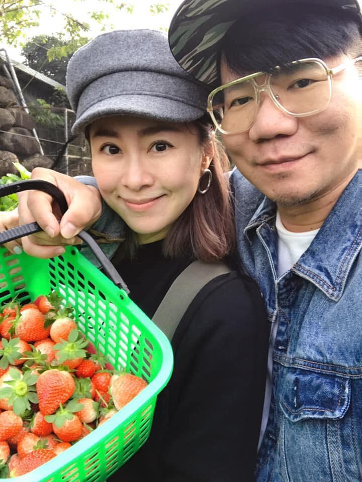 ▲張棋惠和老公結婚6年育有1女。(圖/翻攝臉書)
