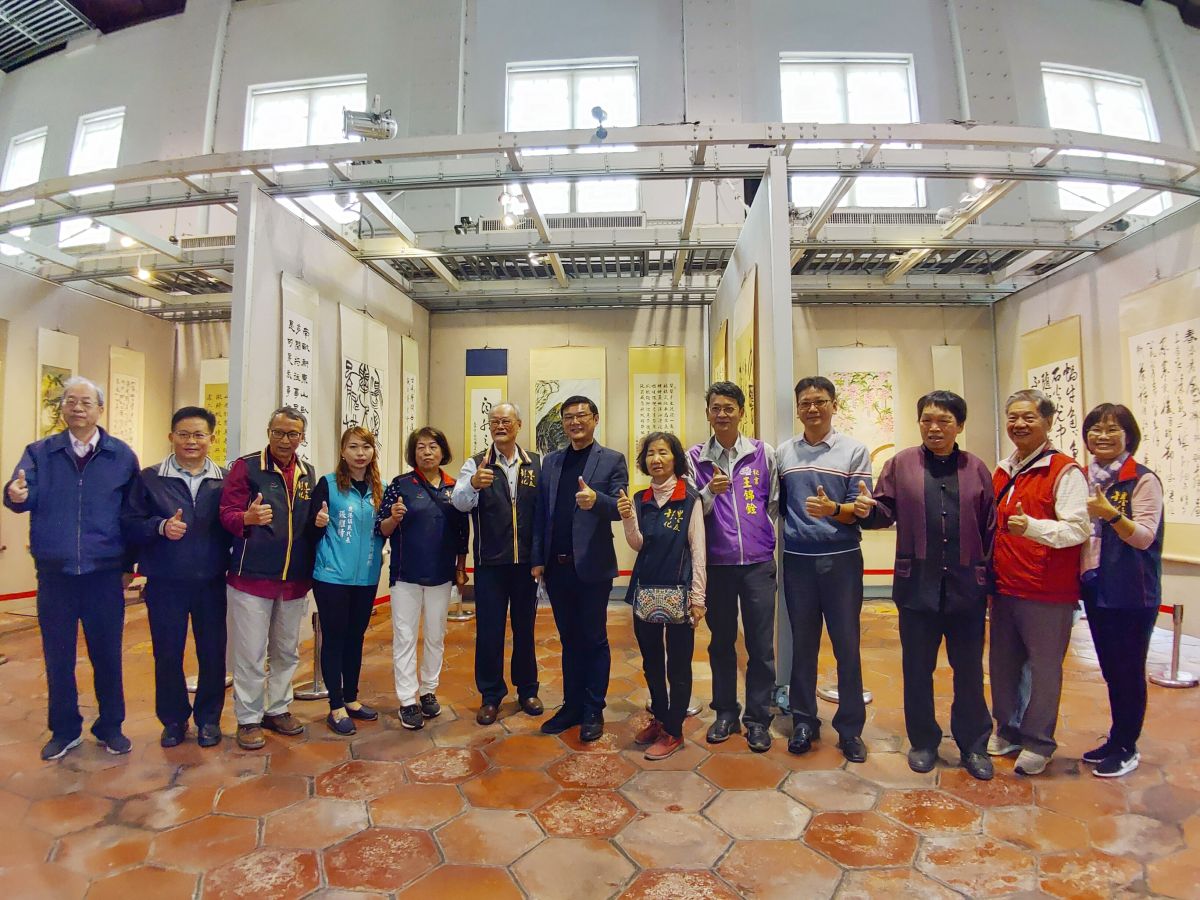 ▲彰化縣墨友書畫學會在鹿港公會堂辦理會員聯展，參展作品有書法及水墨畫等二大類，歡迎喜愛書法及水墨藝術的民眾前往觀賞。（圖／記者陳雅芳攝，2020.04.08）