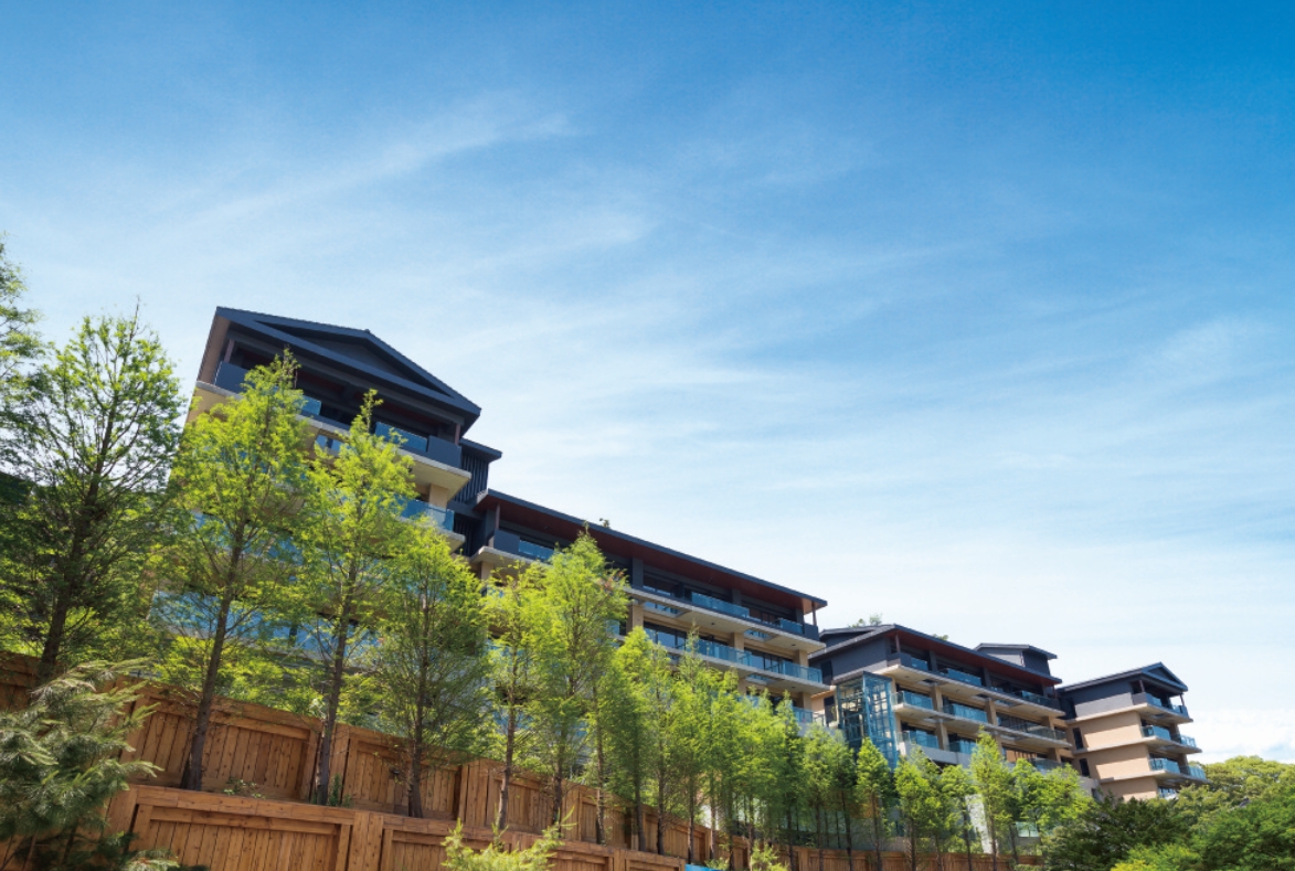 ▲根據2月份實價登錄資料顯示，雙北房價與去年同期相比，漲幅最高的竟然是北投區。圖為北投一處知名建案。（示意圖／鄉林建設提供）