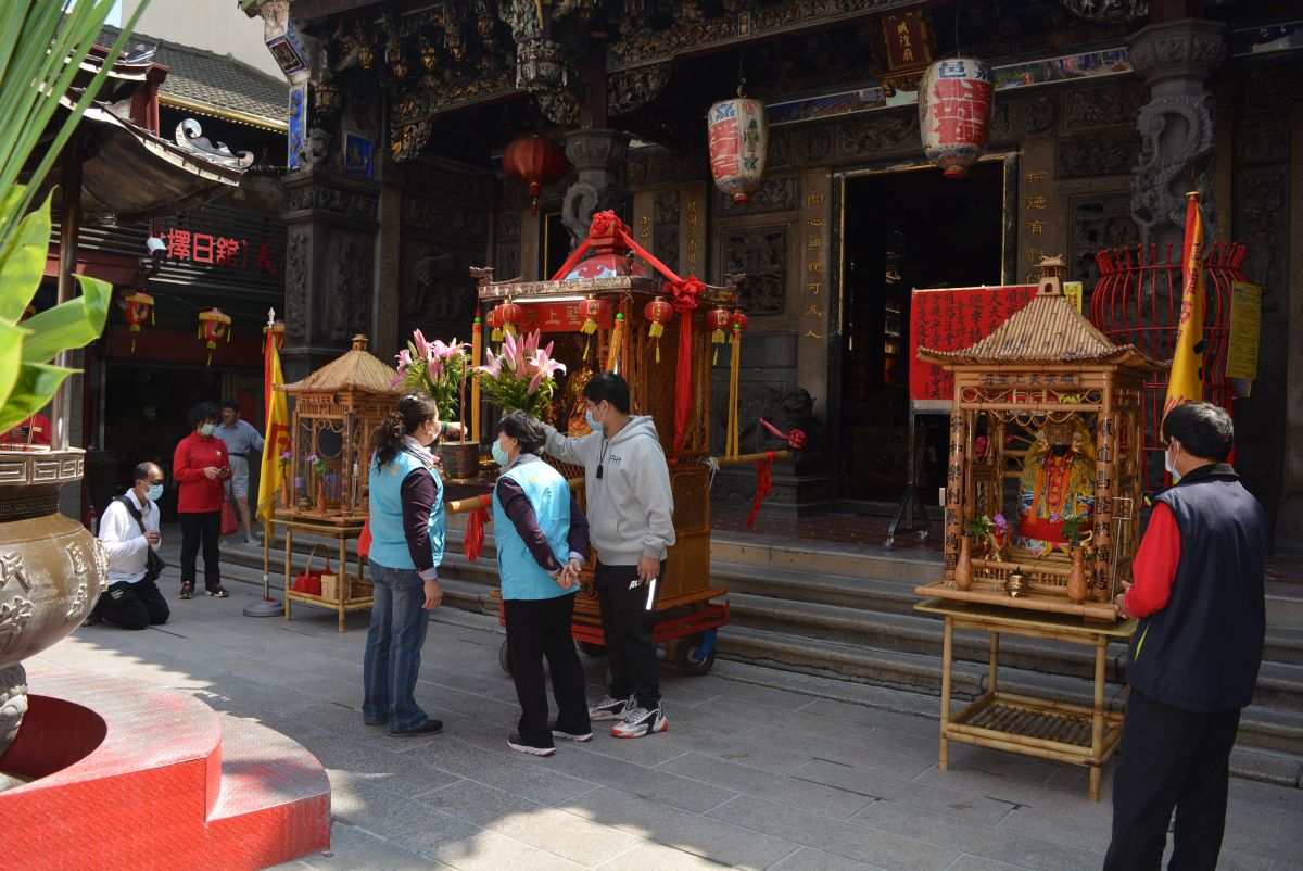 ▲三百多年來首次官署雙后 巡幸諸羅祝壽與開放式疫情祈安植福。（圖／記者郭政隆攝影2020.4.12）