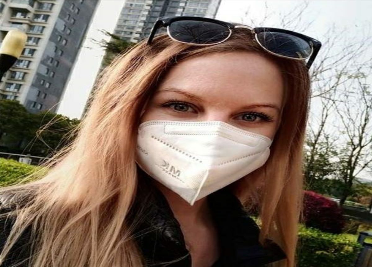 ▲瑞典女子布羅姆奎斯特，定居中國浙江寧波多年，日前她在個人臉書上發表 1 篇有關中國隱瞞疫情與否的時間軸文章，在中國引發廣大迴響。（圖／截取自人民日報）