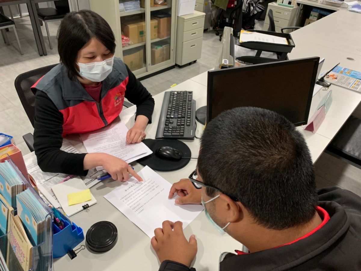 ▲台中市府勞工局為協助因疫衝擊而工作不保勞工，啟動安心即時上工計畫。（圖／勞工局提供）