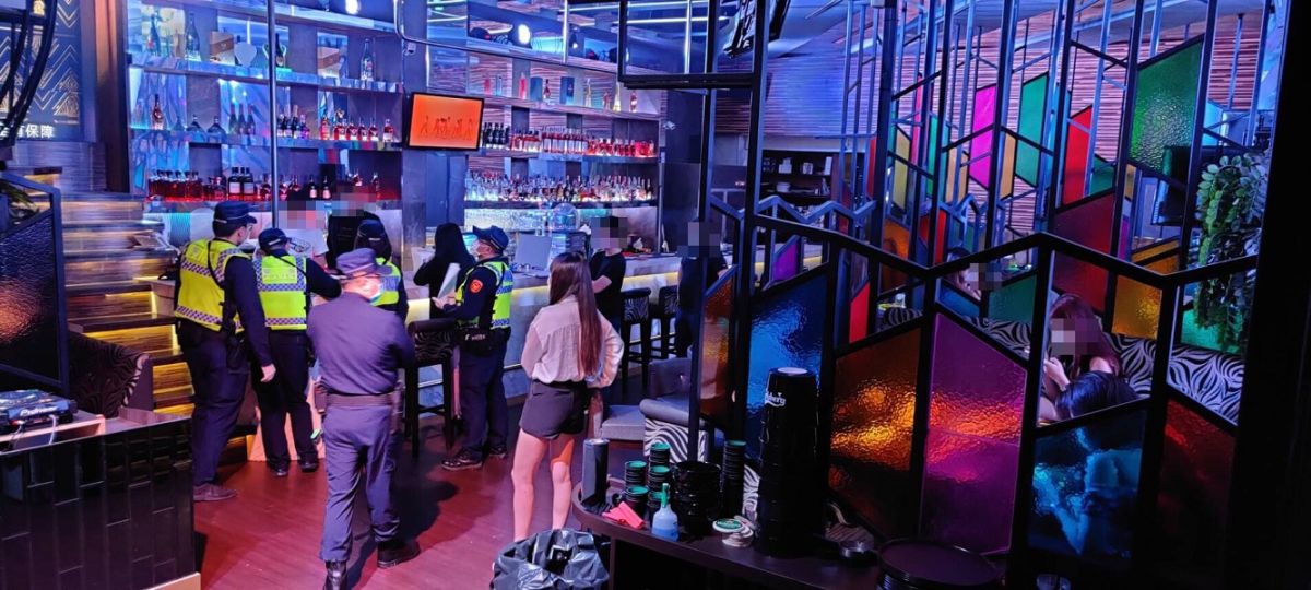 ▲台中市八大行業受疫情影響，生意急凍（圖／警方 提供）