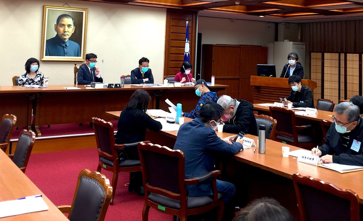 ▲立法院教育文化委員會今（15）日召開「疫情對藝文產業營運衝擊及紓困振興政策建言」公聽會，各路藝文業界工會、協會齊聚一堂。（圖／記者黃仁杰攝,2020.04.15）