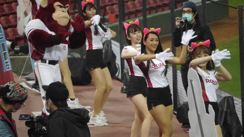 樂天女孩應援。（圖／吳政紘攝）