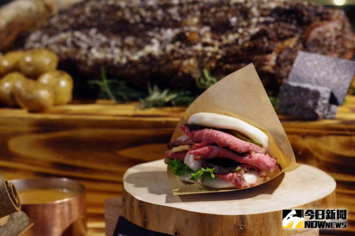 ▲台北晶華酒店成立全台首家「食藝銀行」烹飪訓練課程，將成立 30 年來的 500 道經典及話題料理，加入不同創意及手法重新演繹。（圖／記者陳致宇攝, 2020.04.16）