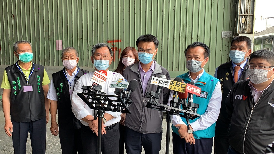 ▲農委會主委陳吉仲要農民採購肥料夠用就好，不要多買。（圖／記者陳惲朋攝，2020,04.17）