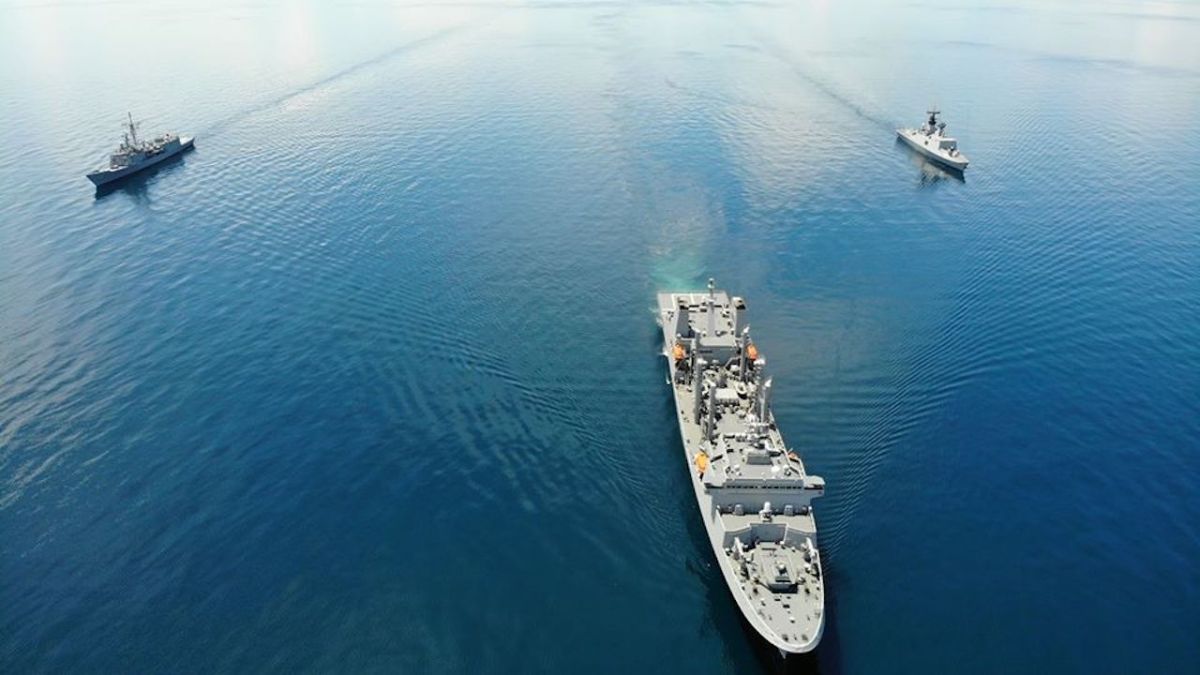 ▲「船內空間狹小」和「活動不自由」是中鏢的致命因素。（示意圖／海軍司令部臉書）