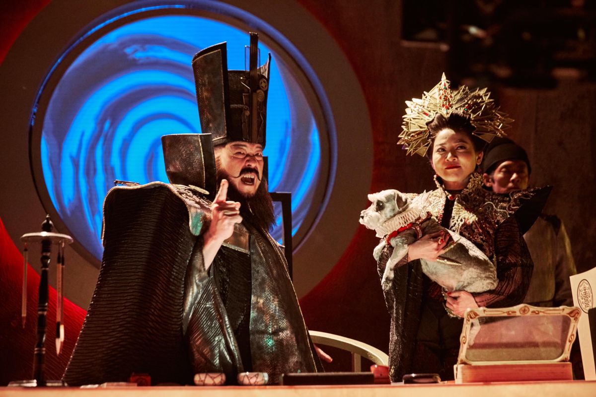 ▲羅北安（左）和王彩樺加入《孟婆客棧》。（圖／民視）