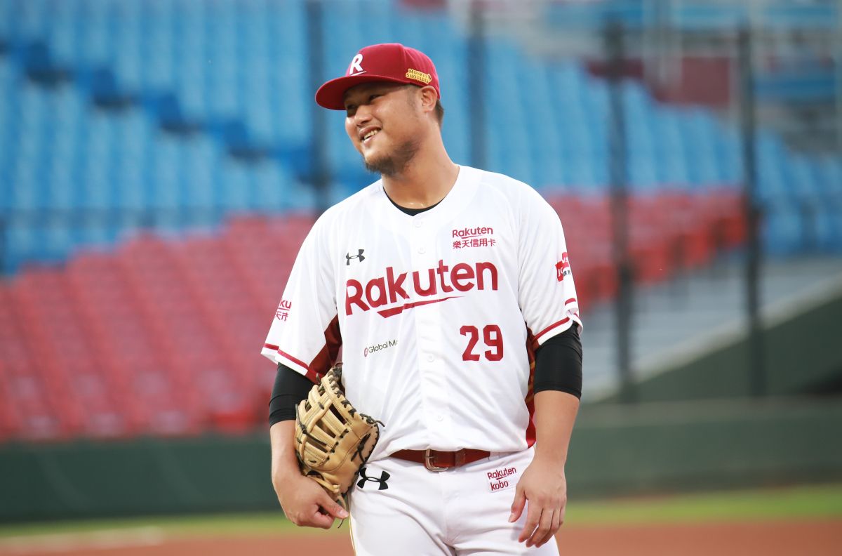 ▲樂天桃猿陳俊秀改披黃衫將會讓中信兄弟打線十分恐怖。（圖／記者葉政勳攝）