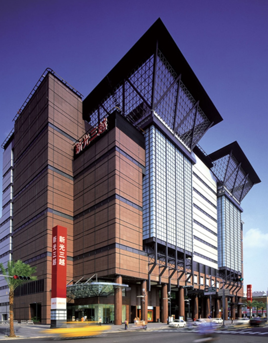 ▲敦睦艦隊確診台南一例，曾去過新光三越台南新天地用餐及逛街。（圖／記者陳聖璋翻攝）