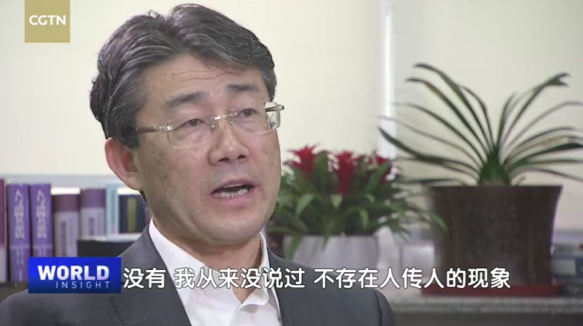 ▲中國大陸疾控中心主任高福接受官媒採訪，強調自己從未說過新冠病毒不會人傳人，只是程度問題。（圖／擷取自 CGTN 訪問片段）
