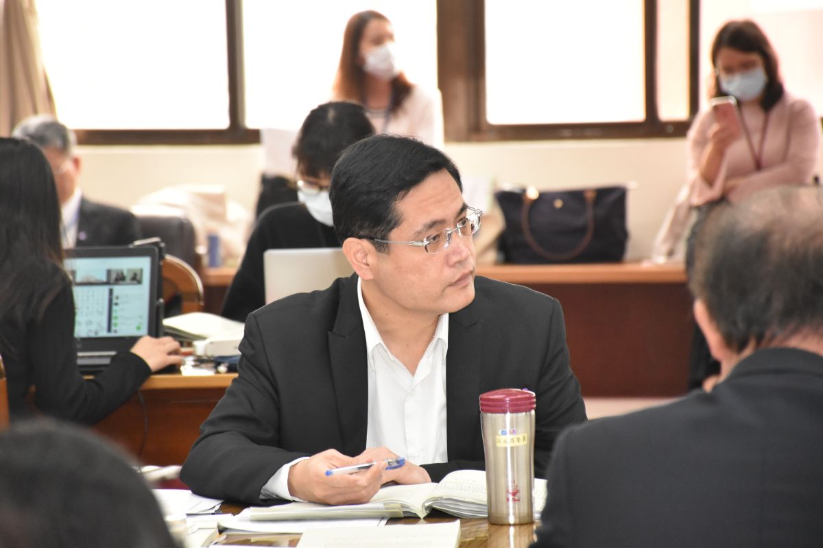 ▲民進黨立委初選登記今天截止，新北市第8選區已擔任2屆立委的江永昌未登記。江永昌表示，他自認對家庭、選民與政黨負有責任，自己有許多不足的地方需要反省與檢討，因此未辦理登記。（圖／記者劉育辰攝）