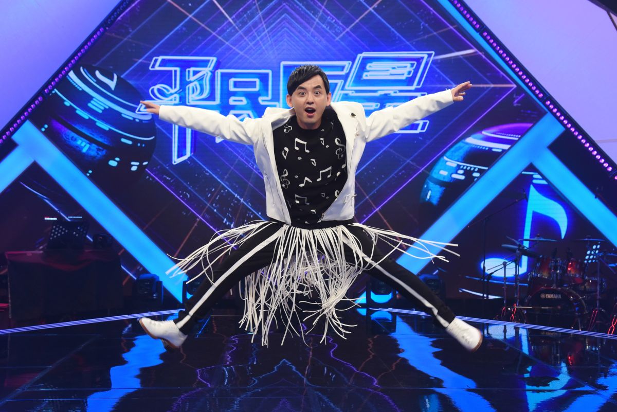 ▲黃子佼擔任選秀節目《平民巨星》主持人。（圖／記者陳明安攝）