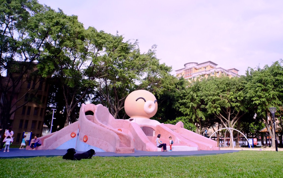 ▲板橋溪北公園因設施吸睛，深受年輕家庭喜愛。（圖／信義房屋提供）