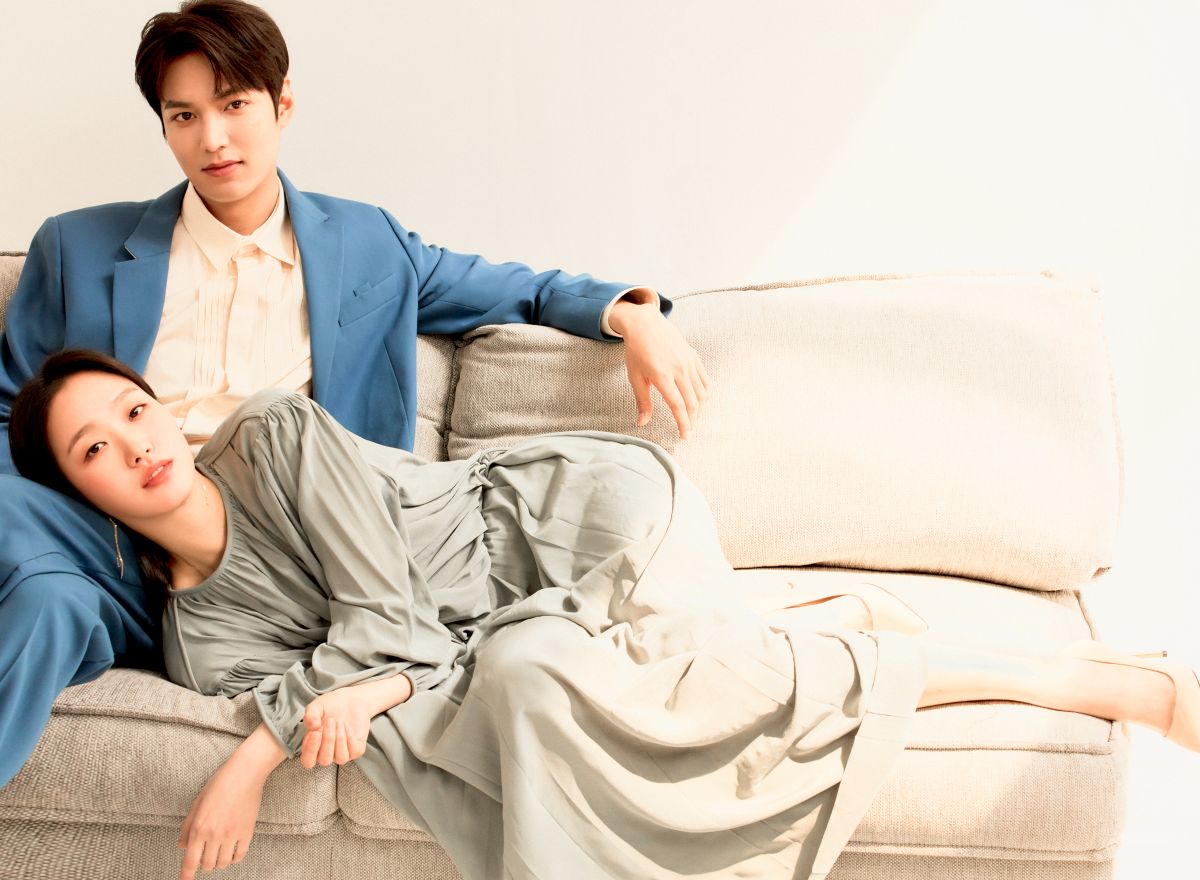 ▲李敏鎬（左）受訪透露《君主》中的白馬有2匹。（圖／Netflix）
