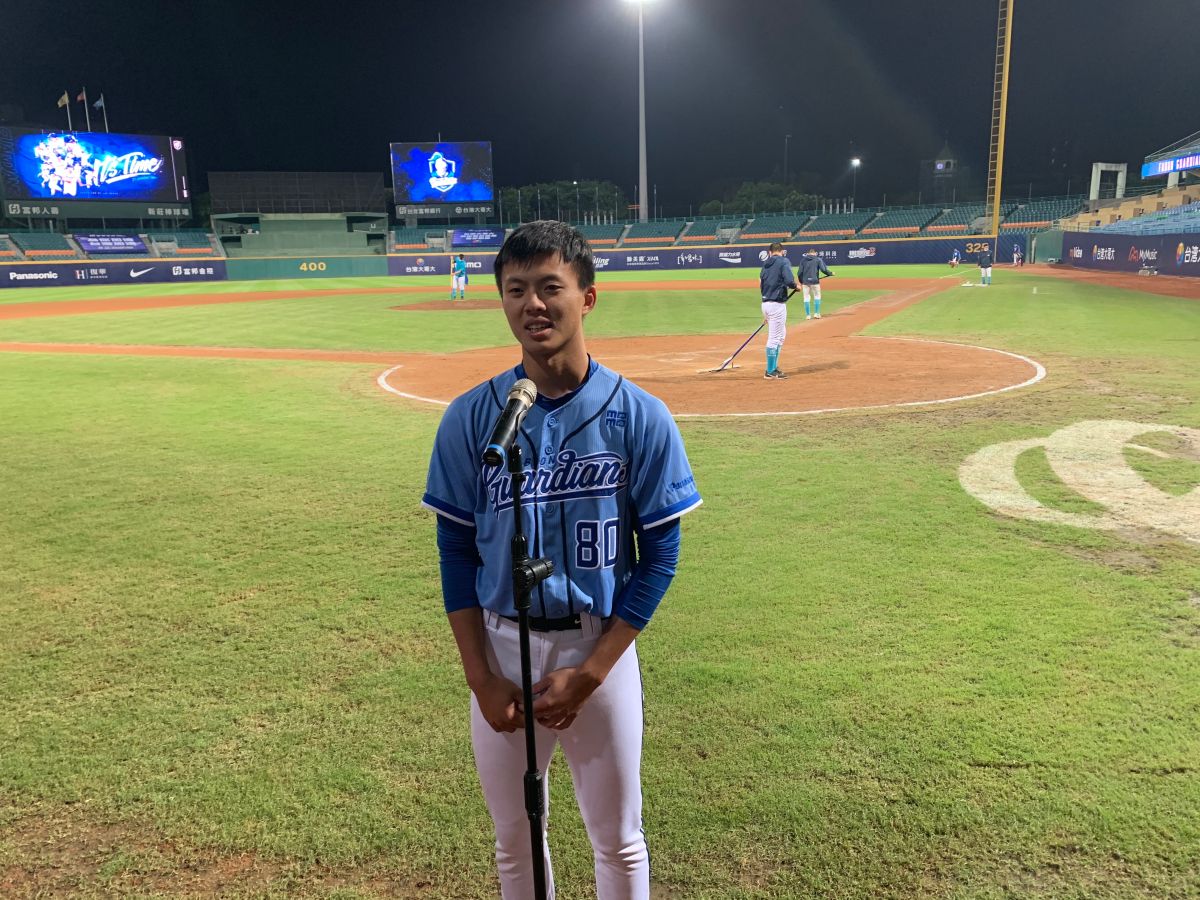 富邦悍將投手游霆崴。（圖／吳政紘攝）