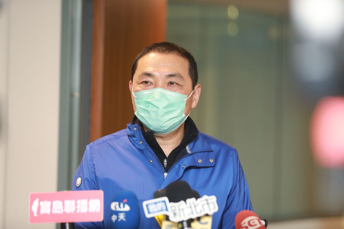 ▲侯友宜說若疫情趨於穩定，且民眾皆養成戴口罩習慣，新北市府會考慮逐步開放新北各場館。（圖／記者宋原彰攝，2020.04.28）