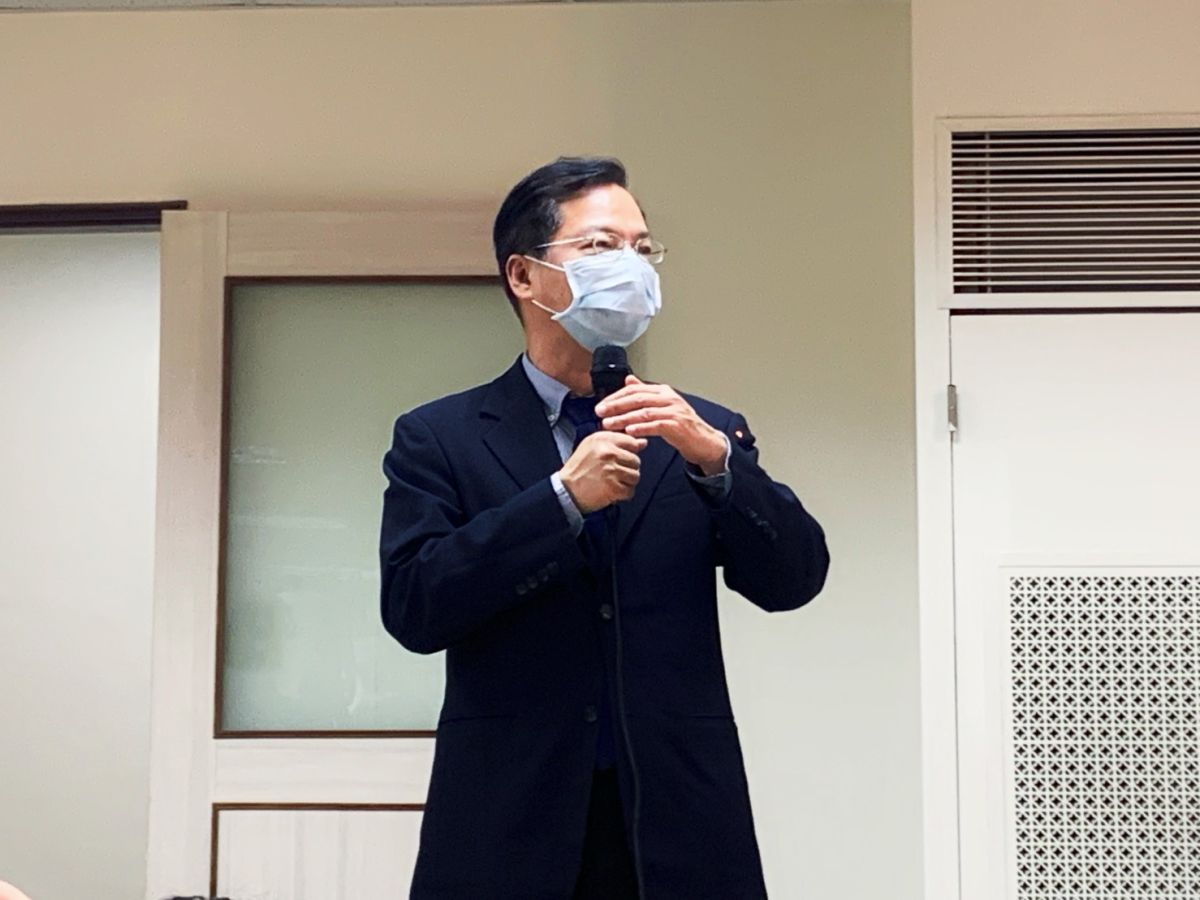 ▲龔明鑫認為，針對企業紓困「千億保」貸款方案部份，開辦至今的核准金額已超過1000億，達到當初的目標。（圖／記者宋原彰攝2020.04.29）