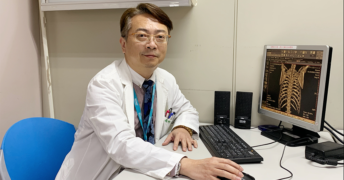 ▲賴重佑主任指出，隨著現代醫療科技的進步和觀念改變，近10多年來，除了被動的保守性療法之外，有更多的肋骨骨折患者，是透過復位和骨內固定手術來治療。（圖／賴重佑主任提供）