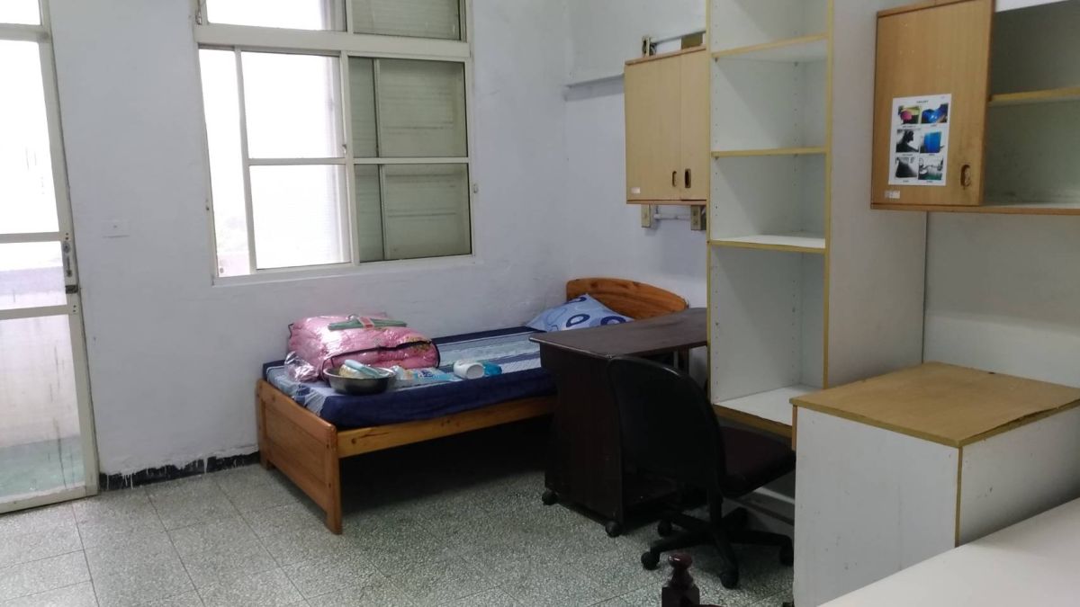 ▲勞動部今（9）天公布全面徹查國內醫管公司結果，發現有11家不合格，其中包含居住空間過於狹小等。（示意圖／資料畫面）