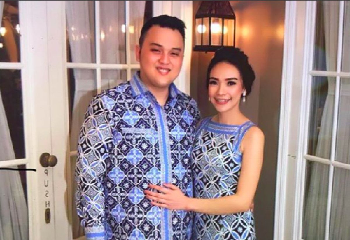 印尼籍醫生麥可(Michael Robert Marampe)本來預計在今年4月11日迎娶愛情長跑8年的美麗未婚妻，沒想到碰上疫情，全力投入醫生事業的他，卻遭感染，最後不敵新冠肺炎病毒，於26日與世長辭。（圖／截自mikemarampe IG)