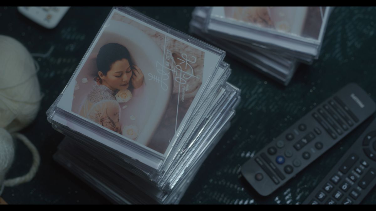 ▲丁寧拍攝專輯封面。（圖 / Netflix提供）