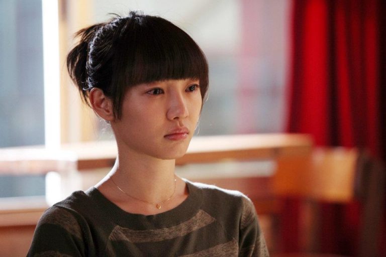 ▲當現實已經從「我們」變成「我」，你應該要學習的是如何對自己好一點。（圖／《失戀33天》劇照）