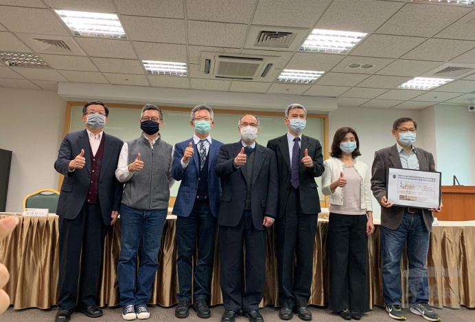 國衛院、國防醫學院研發15分鐘病毒快篩試劑　協助防疫